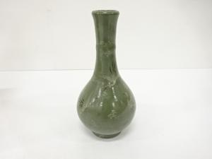 青磁　鶴　花入(無地箱付)